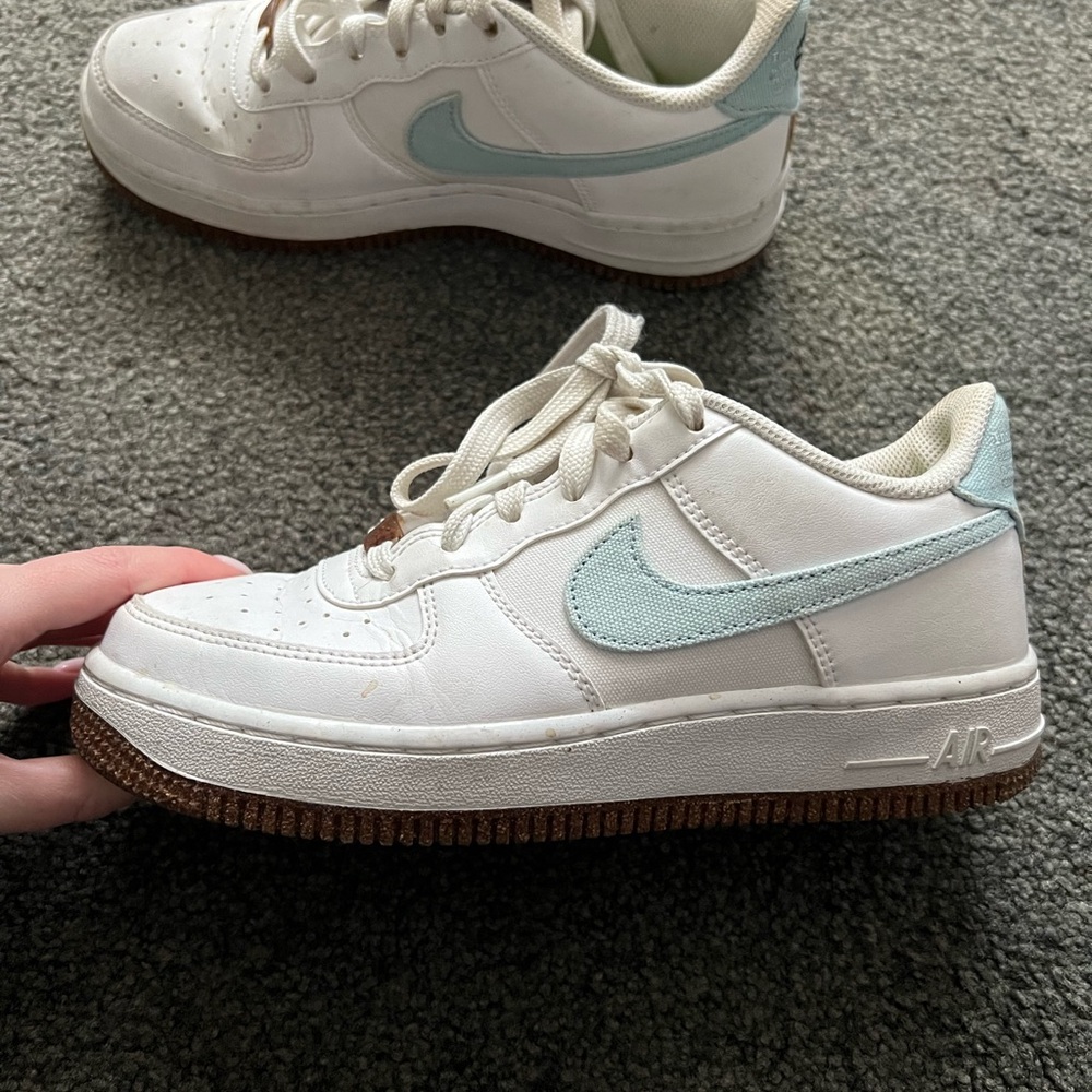Nike Air Force 1 Low LV8 Indigo